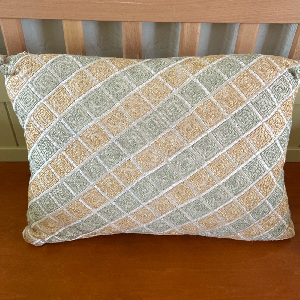 16 x 11 Accent Decorative Pillow Rectangular Green and Gold Detail